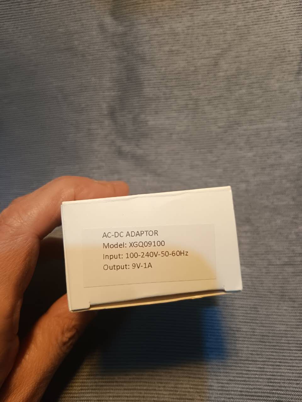 AU Plug DC9V 1A Switching Power Supply Guitar Pedal Negative Center AC100V-240V