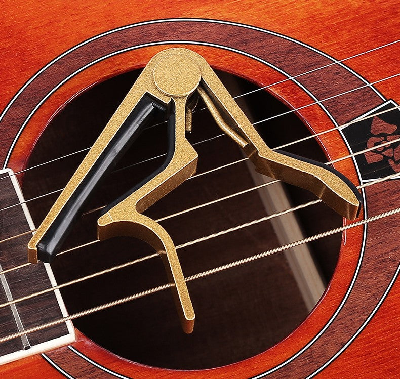 Guitar Capo Folk Electric Wood Guitar Ukulele Bass Banjo Accessories with 4picks