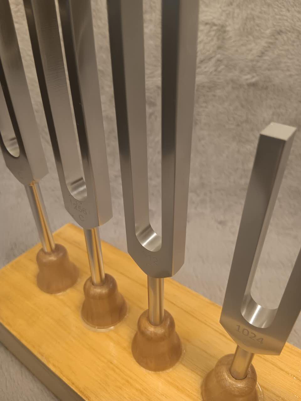 Tuning Fork 128hz/256hz/512hz/1024hz/2048hz/4096hz Resonator box Sound Healing