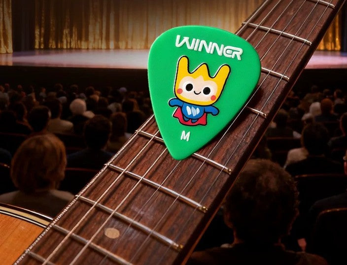 Winner Cartoon POM Guitar Pick Anti Slip Plectrum Acoustic Electric Guitar Ukulele