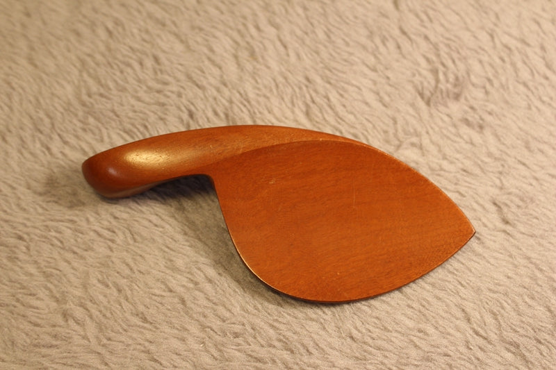 1/8 Violin Chin Rest Ergonomic Violin Chin Support JUJUBE wood Violin Accessory