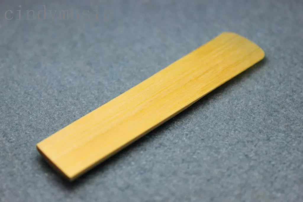1pc Clarinet Reeds Reed bB 2.5 Strength Traditional Better Sound
